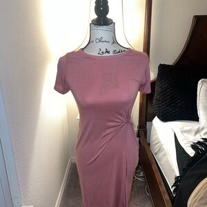 Pale pink, short sleeve, thin dress. Only worn once.